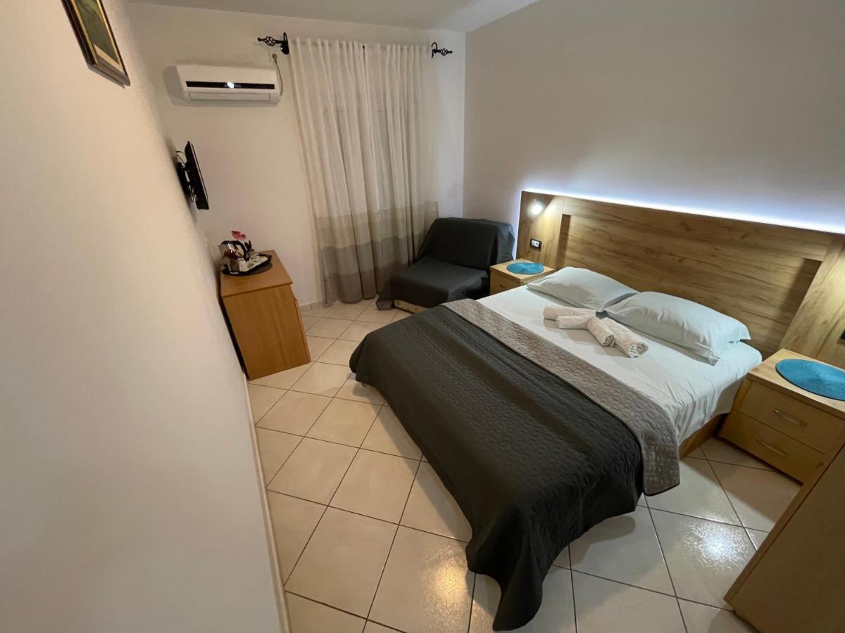 Guest House-Md 巴尔 外观 照片